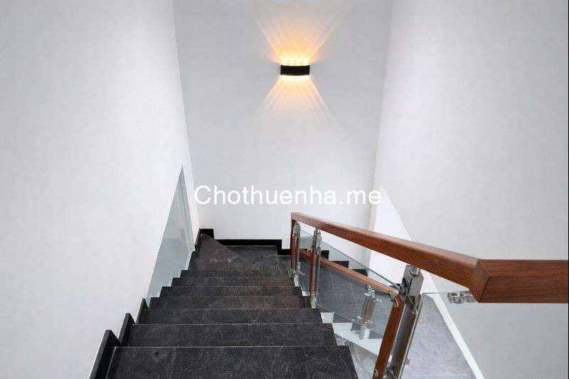 Cho Thuê Nhà Nguyên Căn MT 4PN 3WC nằm ngay Nguyễn Kiệm Phú Nhuận gần Phân Đăng Lưu Sân bay TSN