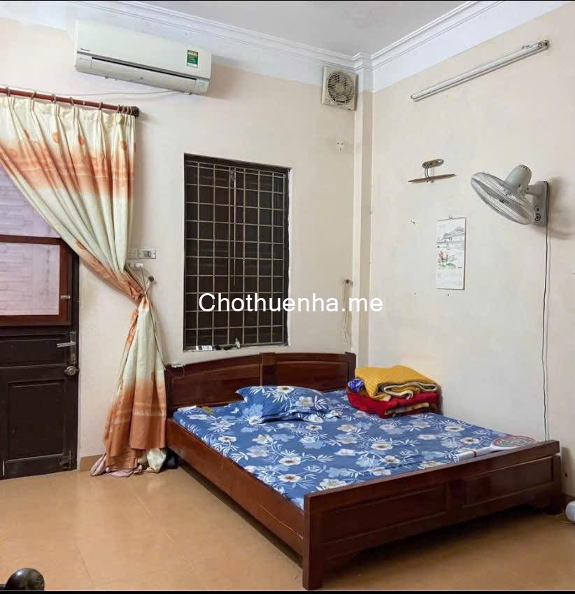 Cho thuê nhà ngõ Trại Cá, Trương Định 4 tầng x 30m², 2 ngủ, 2 WC, 8,5 triệu
