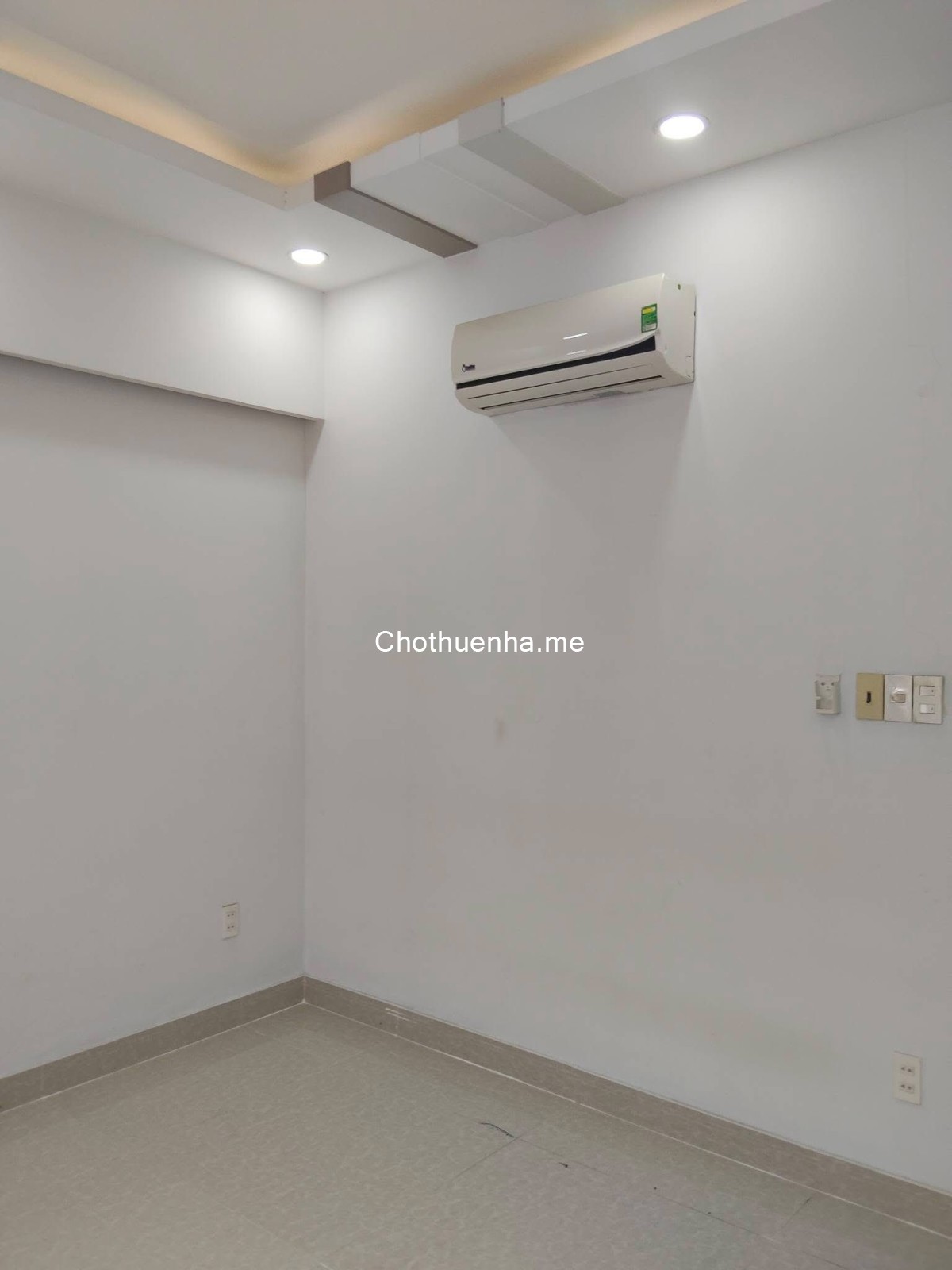 Cho thuê nhà hẻm Kha Vạn Cân 3 ngủ 3wc sẵn nội thất chỉ 10 tr/ tháng