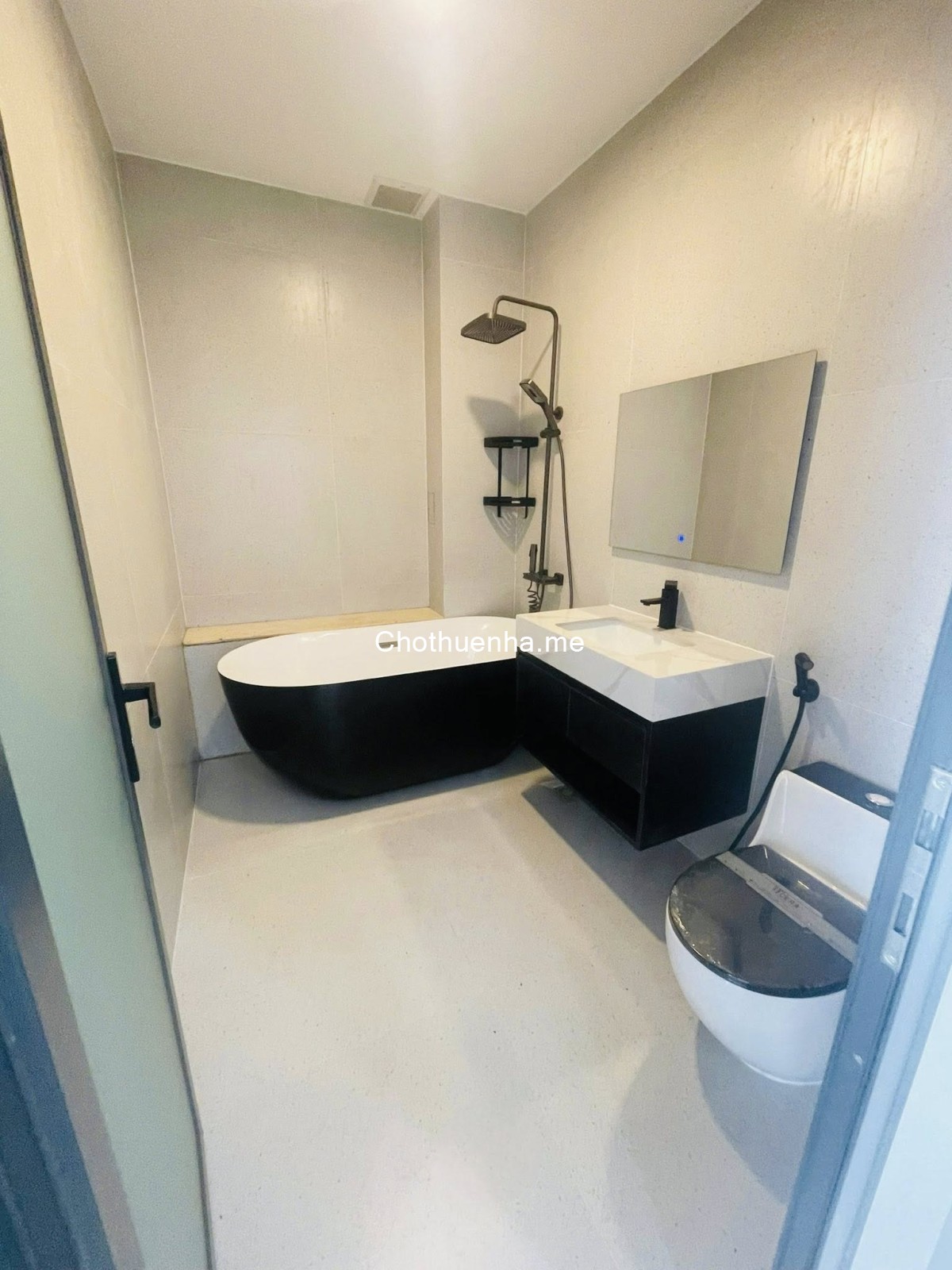 Nhà cho thuê mới đẹp – vào ngay | Khu văn phòng K300, Tân Bình