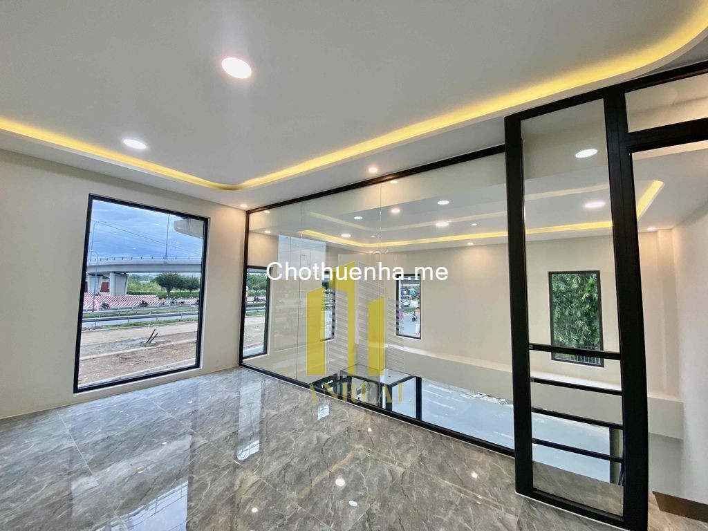 Nhà Căn Góc Mặt Tiền Kinh Doanh Tại An Phú Ngang 10m - Giá 35 Triệu