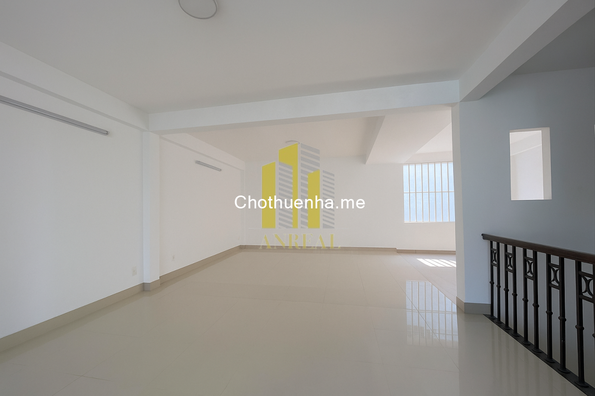 Villa sàn trống mới đẹp Khu đô thị An Phú – Hầm 3 lầu giá 45 triệu