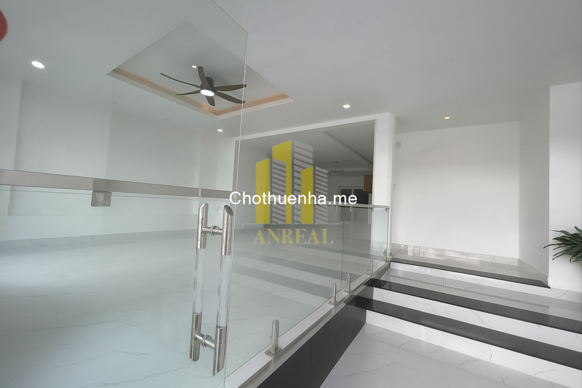 Villa sàn trống mới đẹp Khu đô thị An Phú – Hầm 3 lầu giá 45 triệu