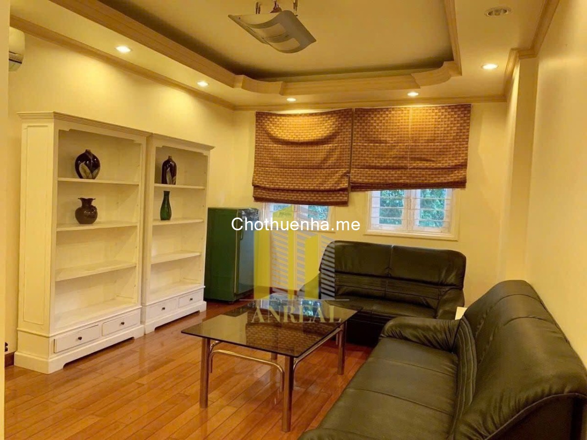 Cho thuê villa đủ nội thất đường Thảo Điền – Khu an ninh giá 3.500 USD