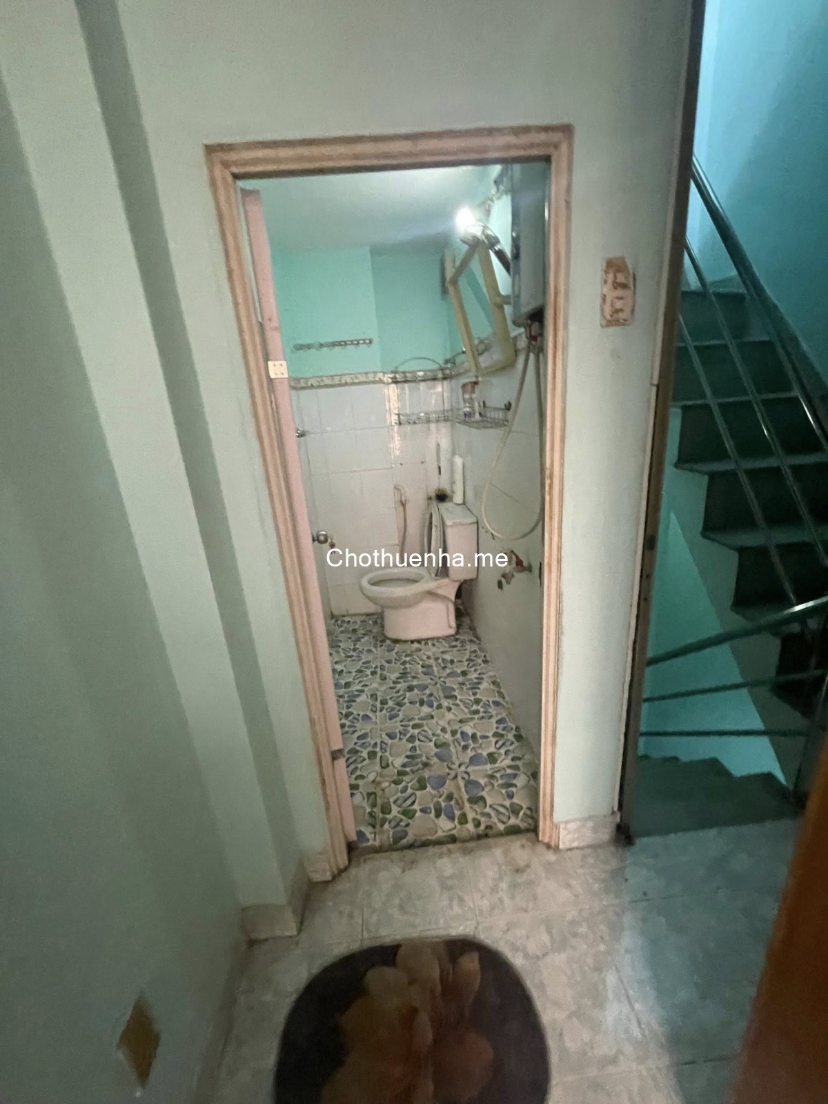 Cho thuê nhà Nguyễn Đình Chiểu q3 có 2 lầu sân thượng 2PN 3WC