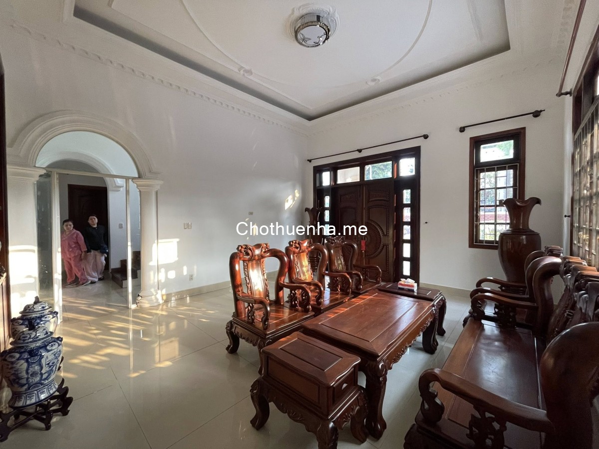 Cho Thuê Villa Nguyễn Văn Hưởng - Sân Rộng - Khu Kim Sơn Thảo Điền - 1 trệt 2 lầu - 9pn - 8wc