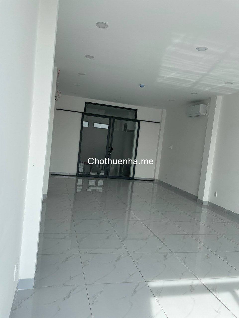 Cho thuê nhà làm văn phòng cạnh sông Trần Não – An Khánh, Q2