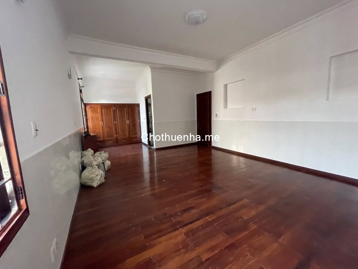 Cho Thuê Villa Nguyễn Văn Hưởng - Sân Rộng - Khu Kim Sơn Thảo Điền - 1 trệt 2 lầu - 9pn - 8wc