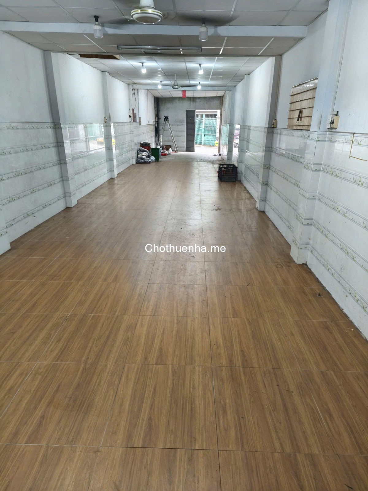 Nhà nguyên căn MTKD đường số 8 sát AEON Tân Phú 4x23 1 lầu 10tr/tháng