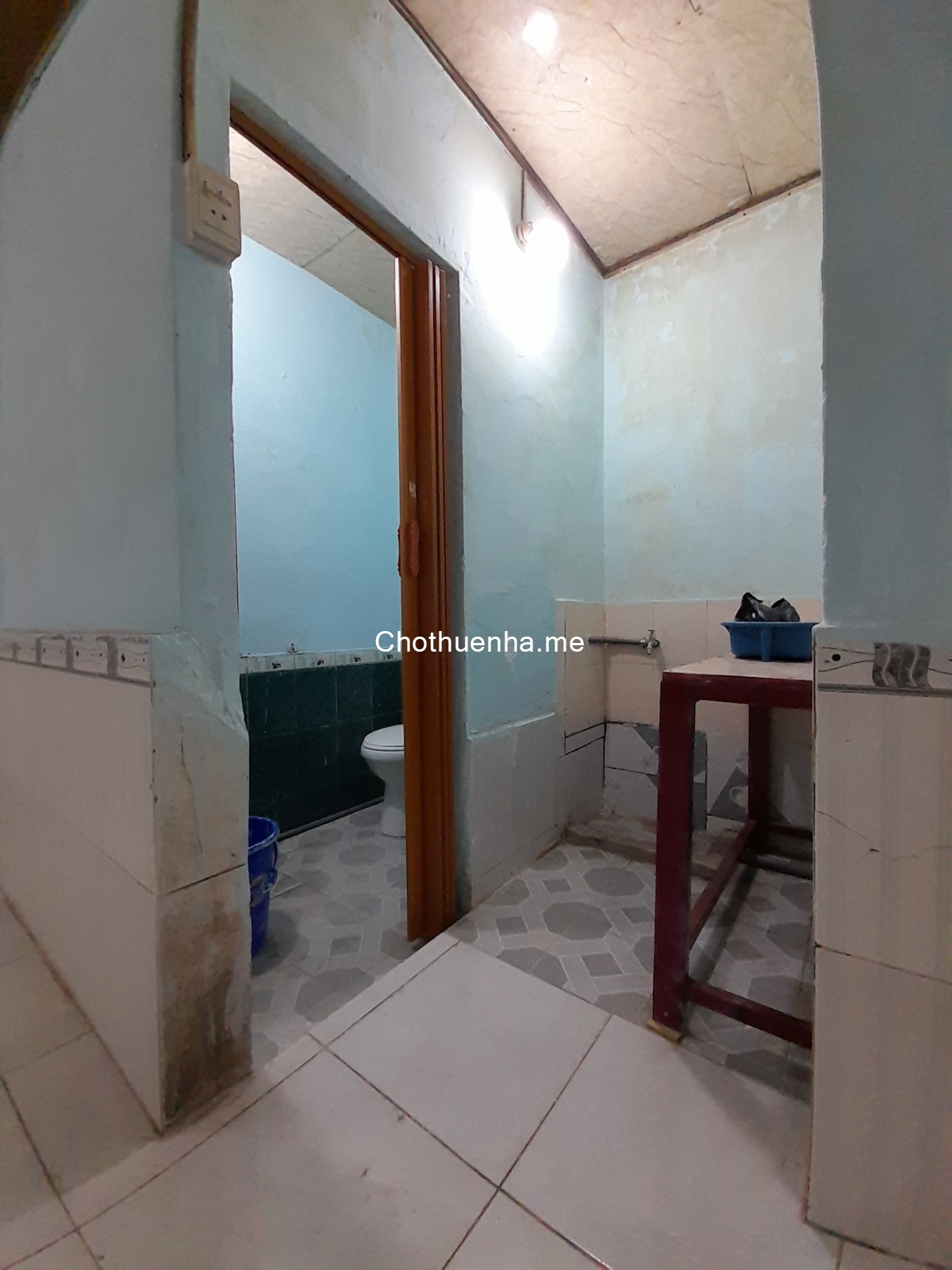 Cho thuê nhà quận 4 (hẽm 148 - 2 sẹc) diện tích 20 mét vuông (5 x 4)