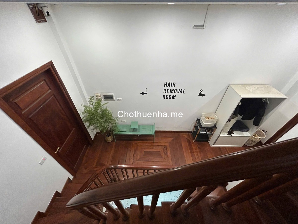 Cho thuê nhà ngõ ô tô Hoàng Ngọc Phách, 45m² x 5 tầng, 6 phòng ngủ, 4 vệ sinh, 20 Triệu