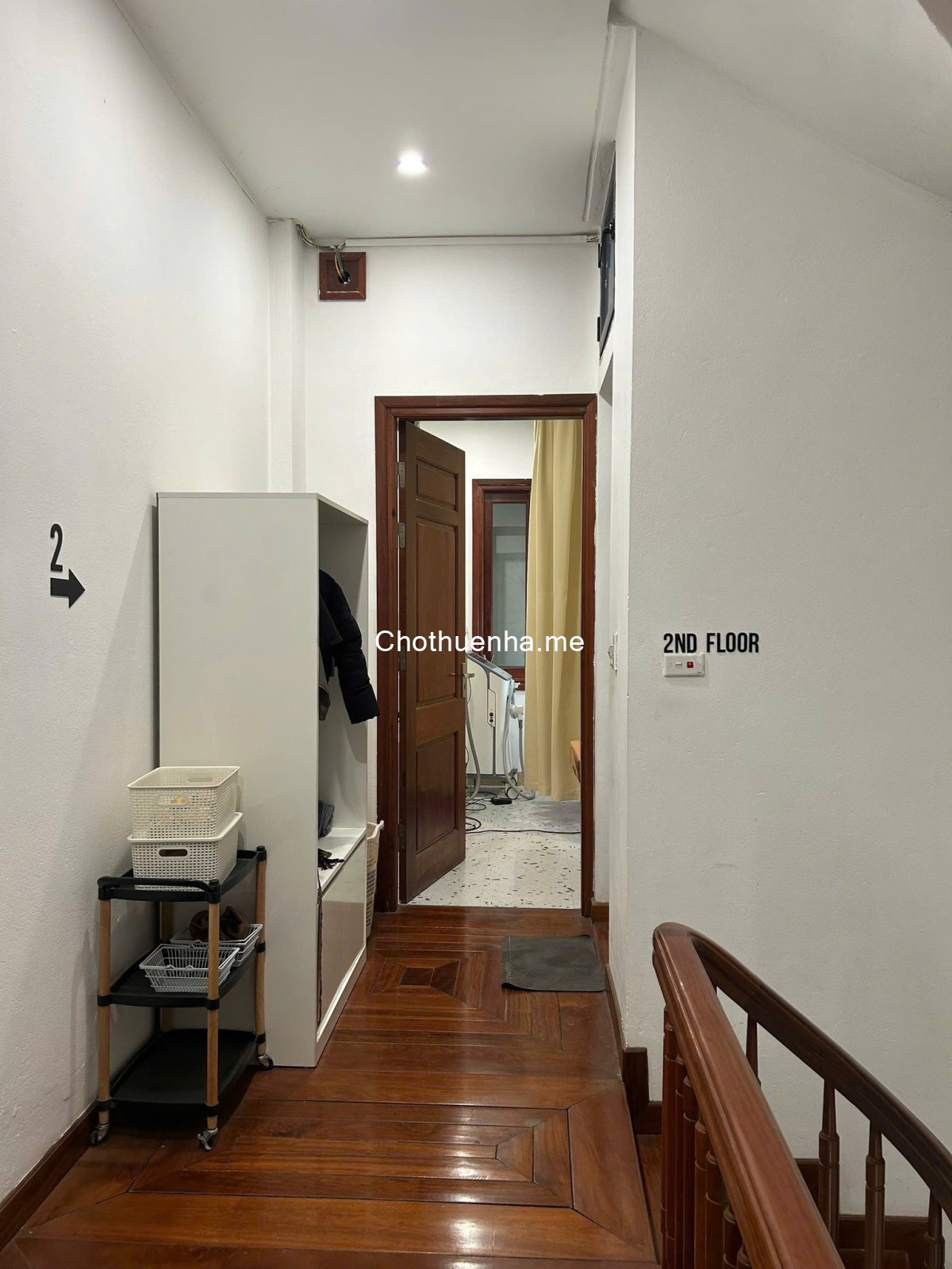 Cho thuê nhà ngõ ô tô Hoàng Ngọc Phách, 45m² x 5 tầng, 6 phòng ngủ, 4 vệ sinh, 20 Triệu