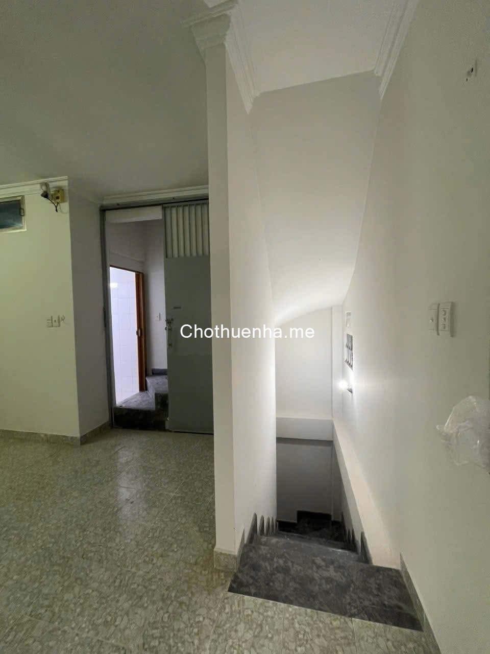 Cho thuê nhà hẻm 1/ Trường Chinh 5x14 3,5 tấm mới giá 15 triệu còn TL