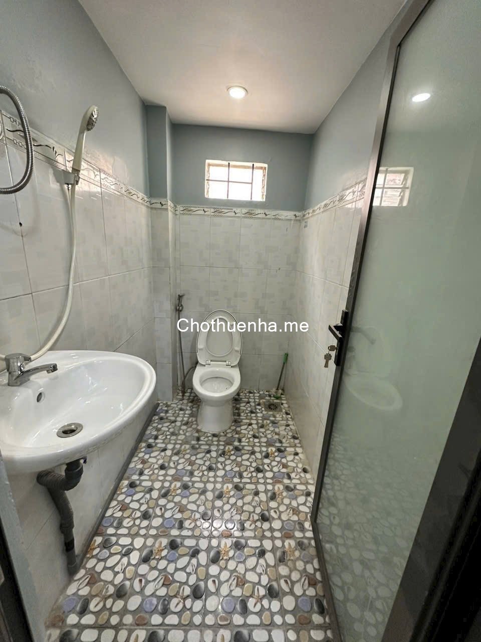 Cho thuê nhà nguyên căn mặt tiền – Đường số 5, P.17, Gò Vấp