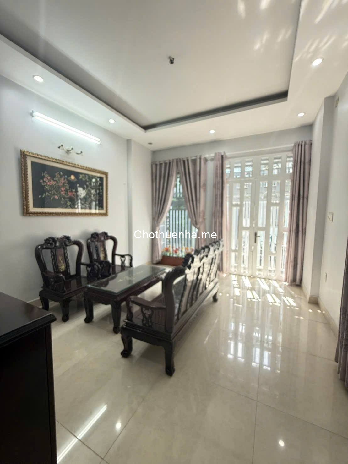 Cho thuê nhà nguyên căn hẻm xe hơi – 803 Huỳnh Tấn Phát, Quận 7