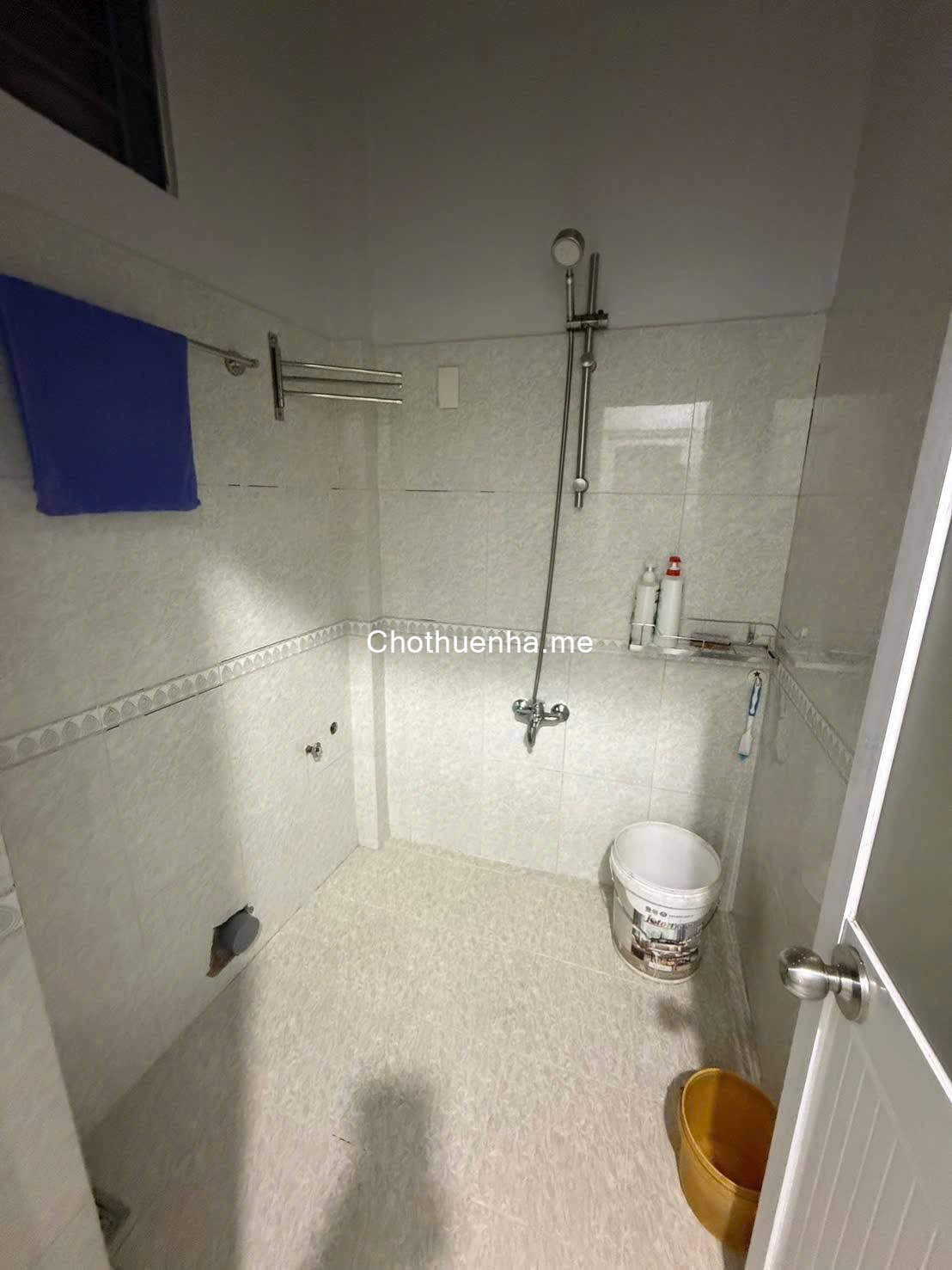 Cho thuê nhà nguyên căn hẻm xe hơi – 803 Huỳnh Tấn Phát, Quận 7