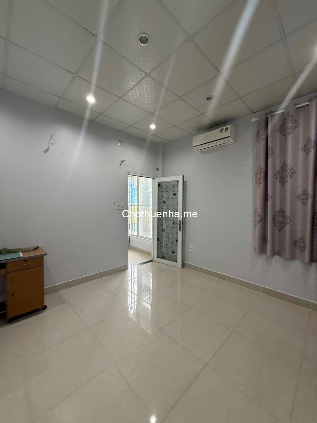 Cho thuê nhà nguyên căn hẻm xe hơi – 803 Huỳnh Tấn Phát, Quận 7