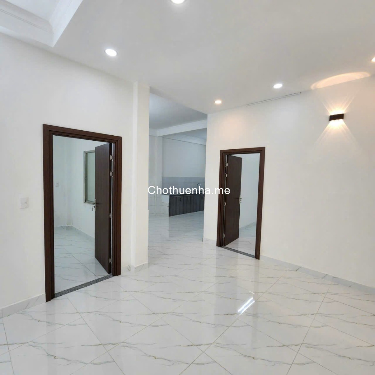 Cho thuê nhà đường số 45 Bình Thuận quận 7 dt 3,5x20m, nở hậu 7m