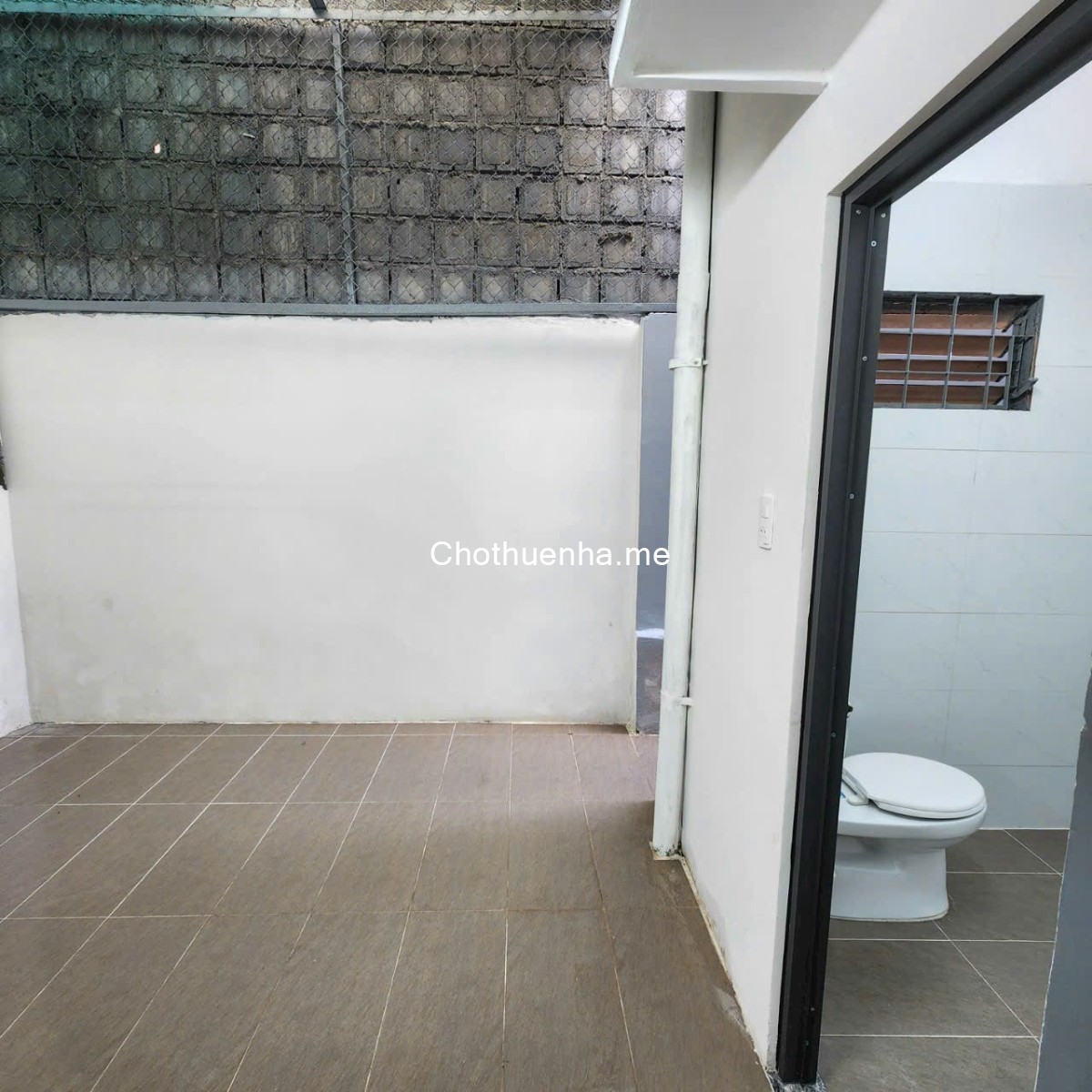 Cho thuê nhà đường số 45 Bình Thuận quận 7 dt 3,5x20m, nở hậu 7m