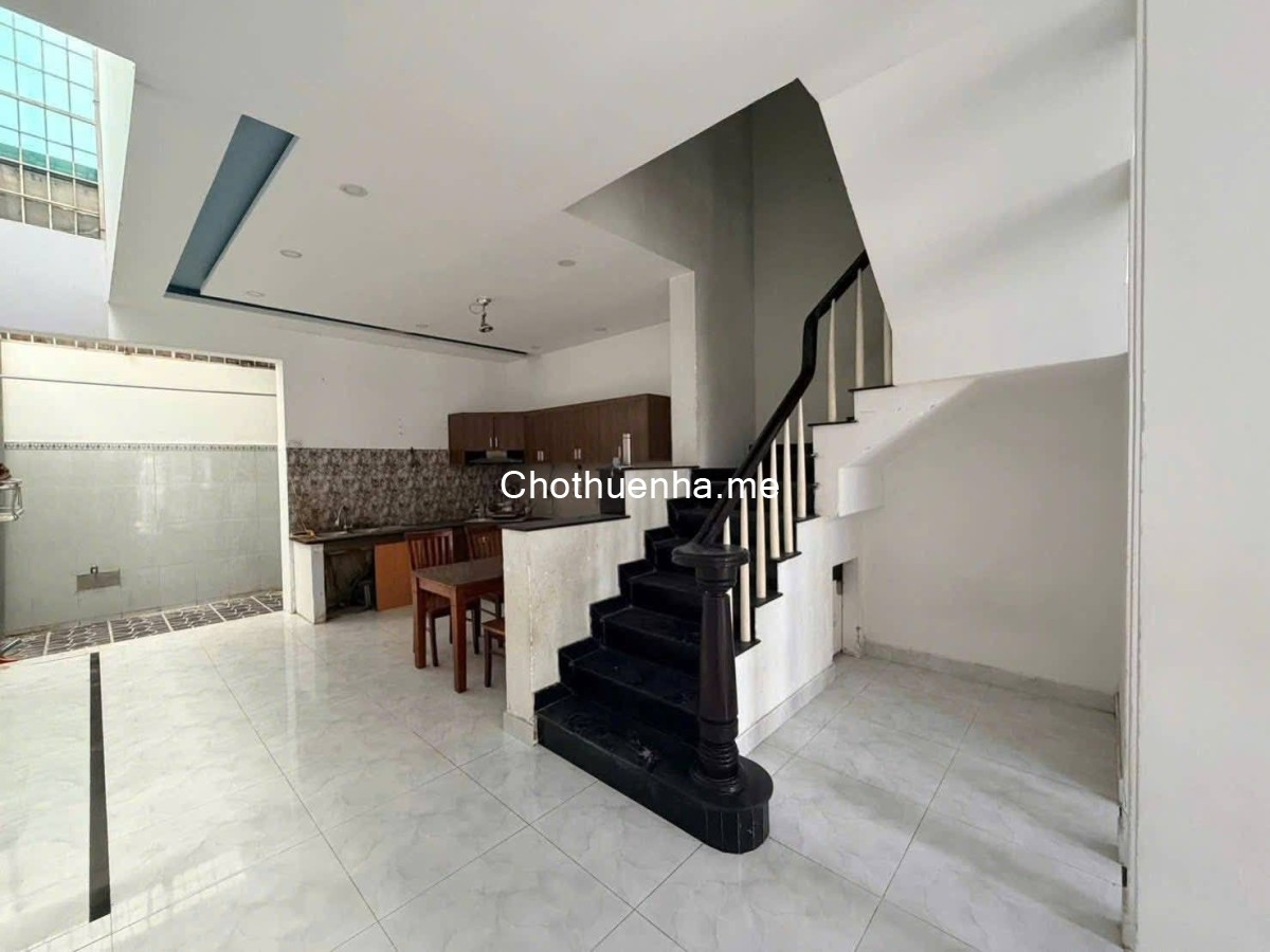 Cho thuê nhà 1 trệt – 1 lầu Long Trường, Quận 9, 7 triệu/tháng