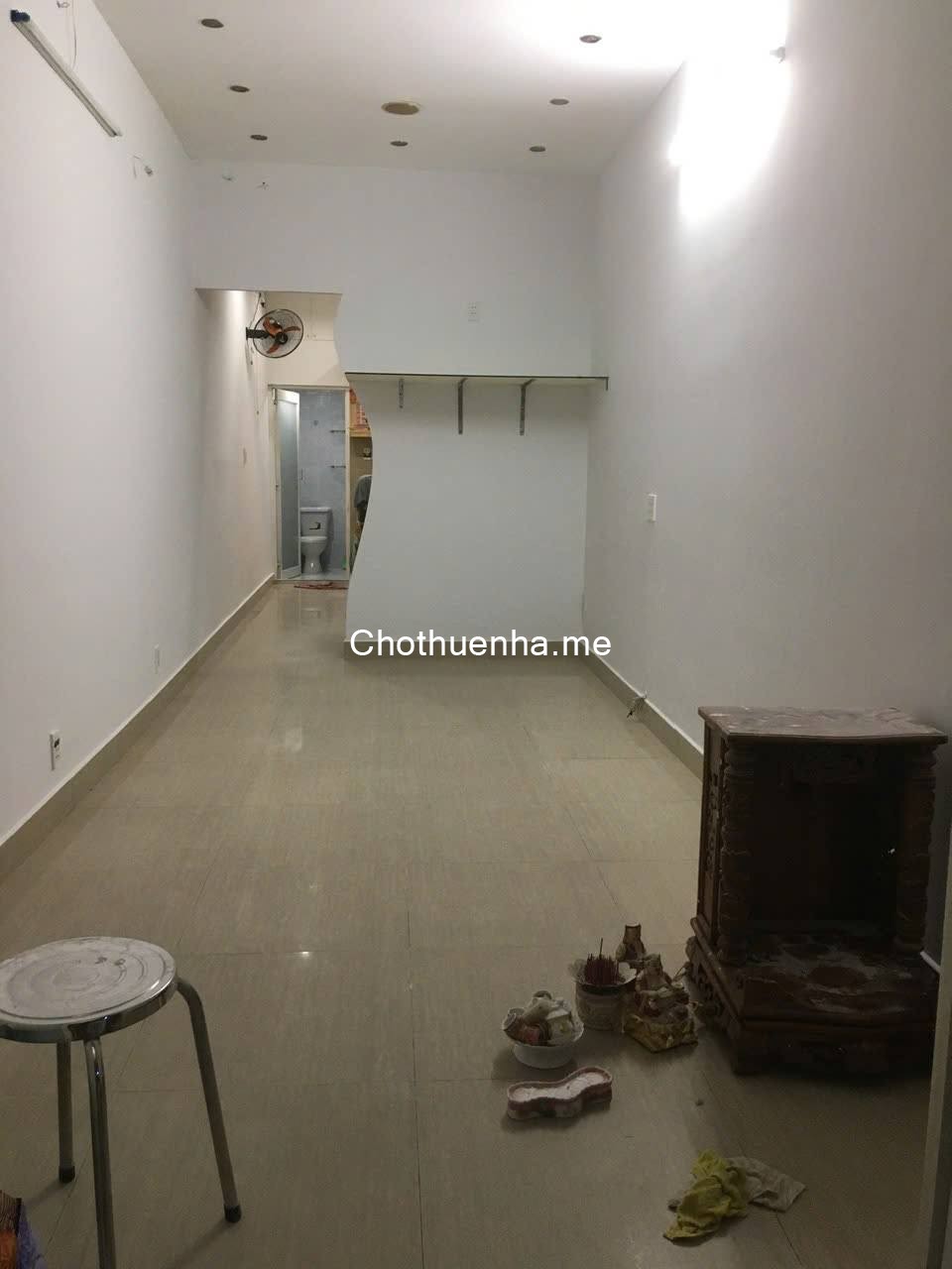 Cho thuê nhà HXH Điện Biên Phủ, Q10, 1 trệt 1 lầu 3PN, 11 triệu