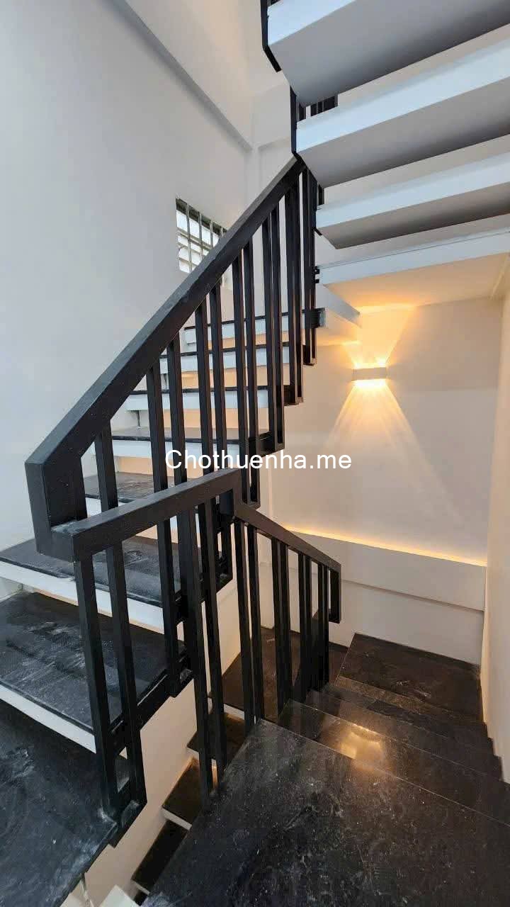 Cho thuê nhà mới hẻm 5m Cao Đạt – Quận 5, 1 trệt – 1 lửng – 2 lầu, 17 triệu/tháng