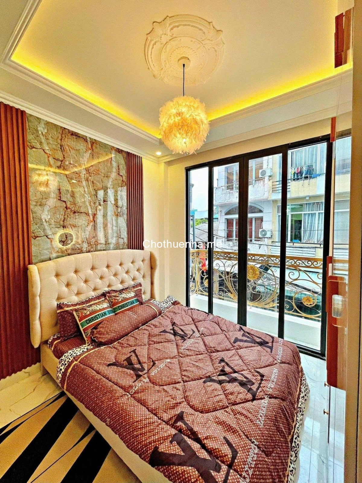 Nhà hẻm xe hơi 3 tầng Lê Hồng Phong – P.2, Q.10