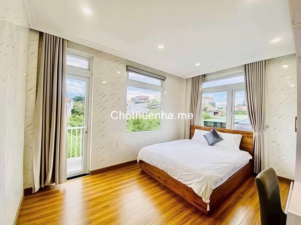 Cho thuê villa sân vườn đường Quang Trung Phường 9 Đà Lạt giá 28 triệu