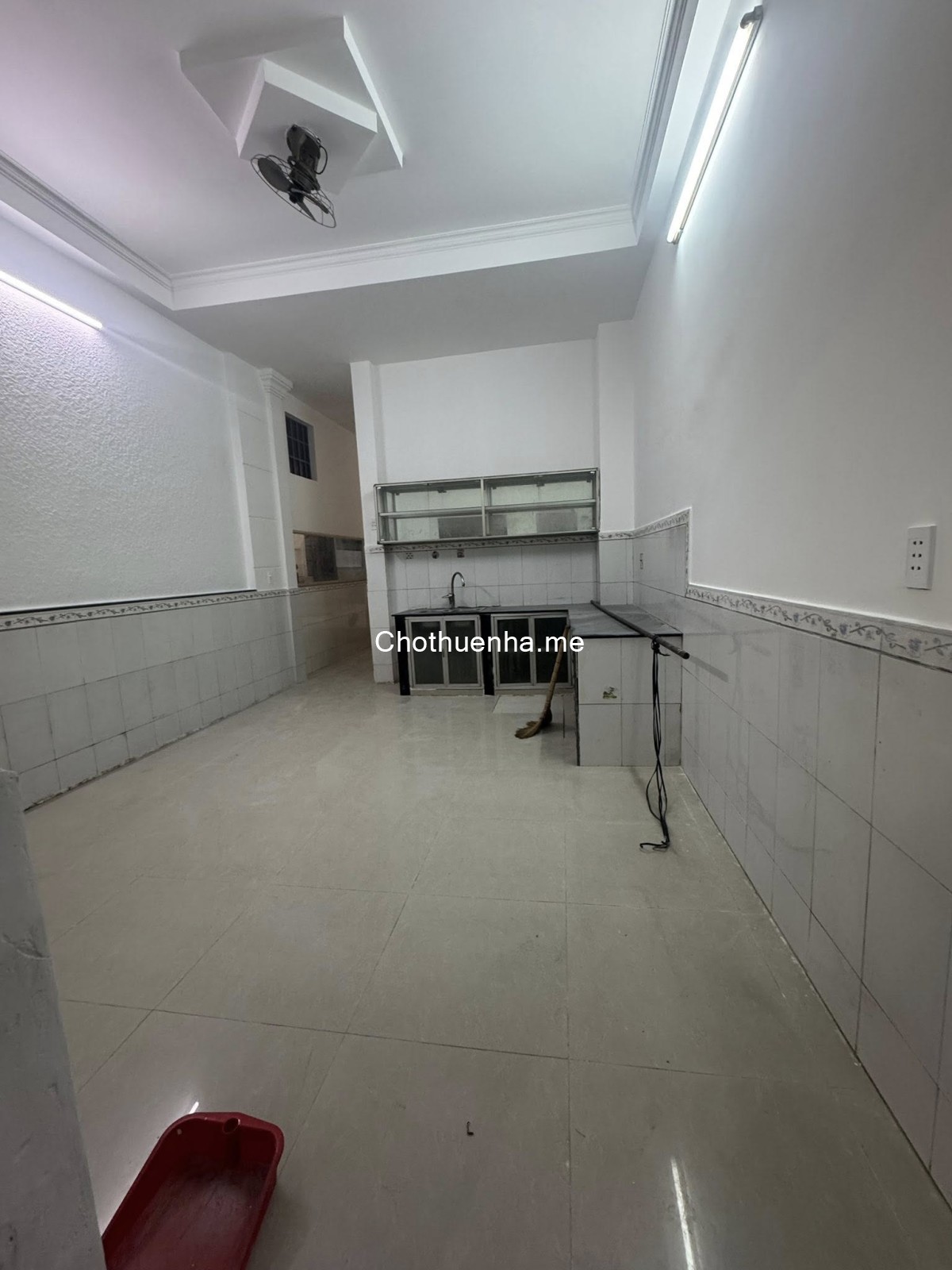 Nhà hẻm đường Phú Thuận Trệt + 2 lầu vừa vừa làm kinh doanh, văn phòng cty...