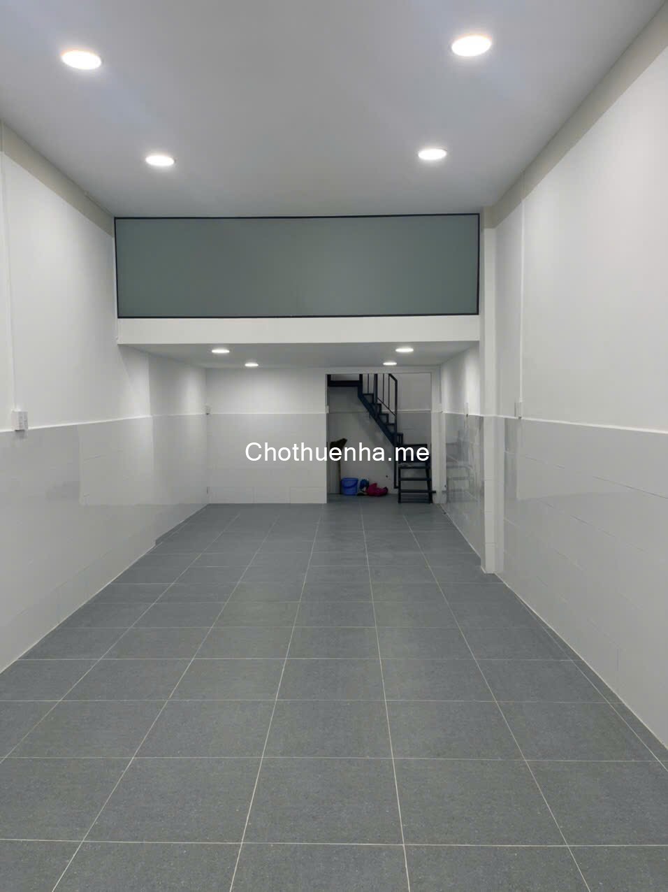 Cho thuê nhà mặt tiền 14 Lê Văn Lương,Quận 7 dt 4x20m, giá 24 tr