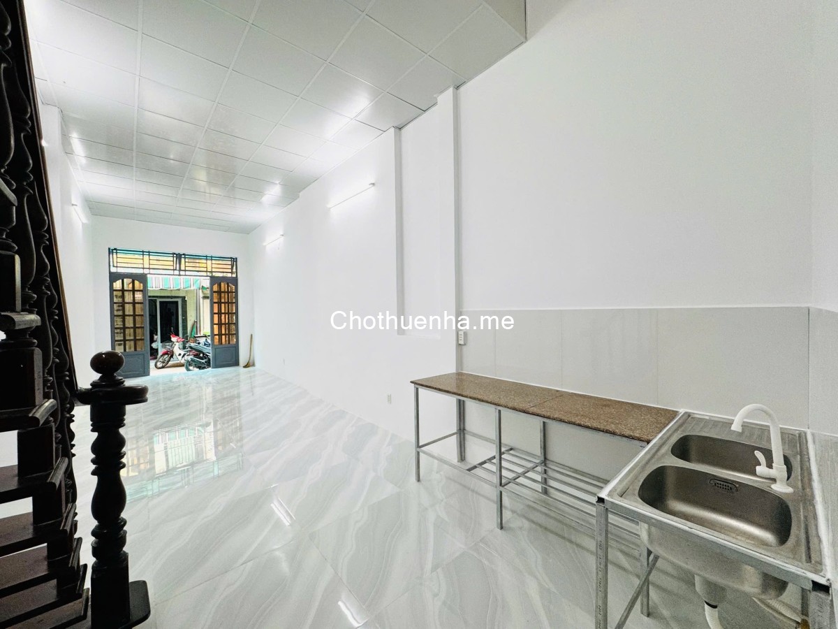 Cho thuê nhà mới – khu VIP Phú Nhuận - Trệt + lửng, 2PN – 2WC