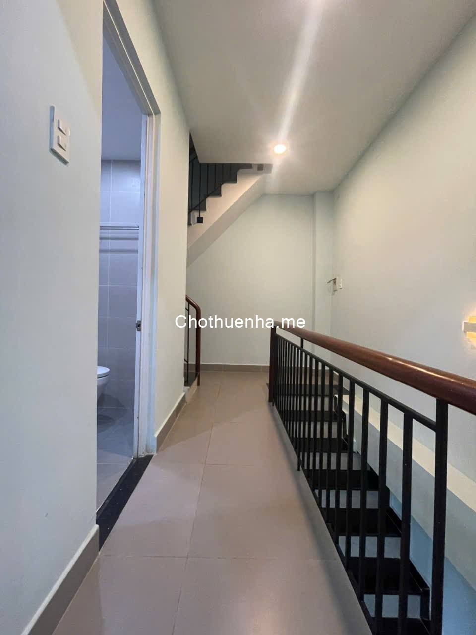 Cho thuê nhà nguyên căn hẻm cụt – Thích Quảng Đức - 3,5×8m, kết cấu 1 trệt 2 lầu