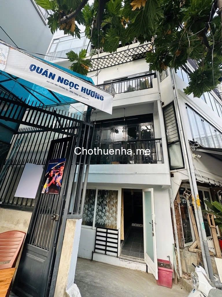 Cho thuê nhà nguyên căn 2 lầu, 3PN mặt tiền Trường Sa – Phú Nhuận