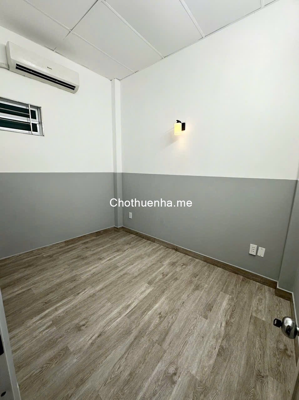 Nhà nguyên căn hẻm 38 Nguyễn Văn Trỗi 1 trệt + 2 lầu – nhà cao ráo, thoáng mát