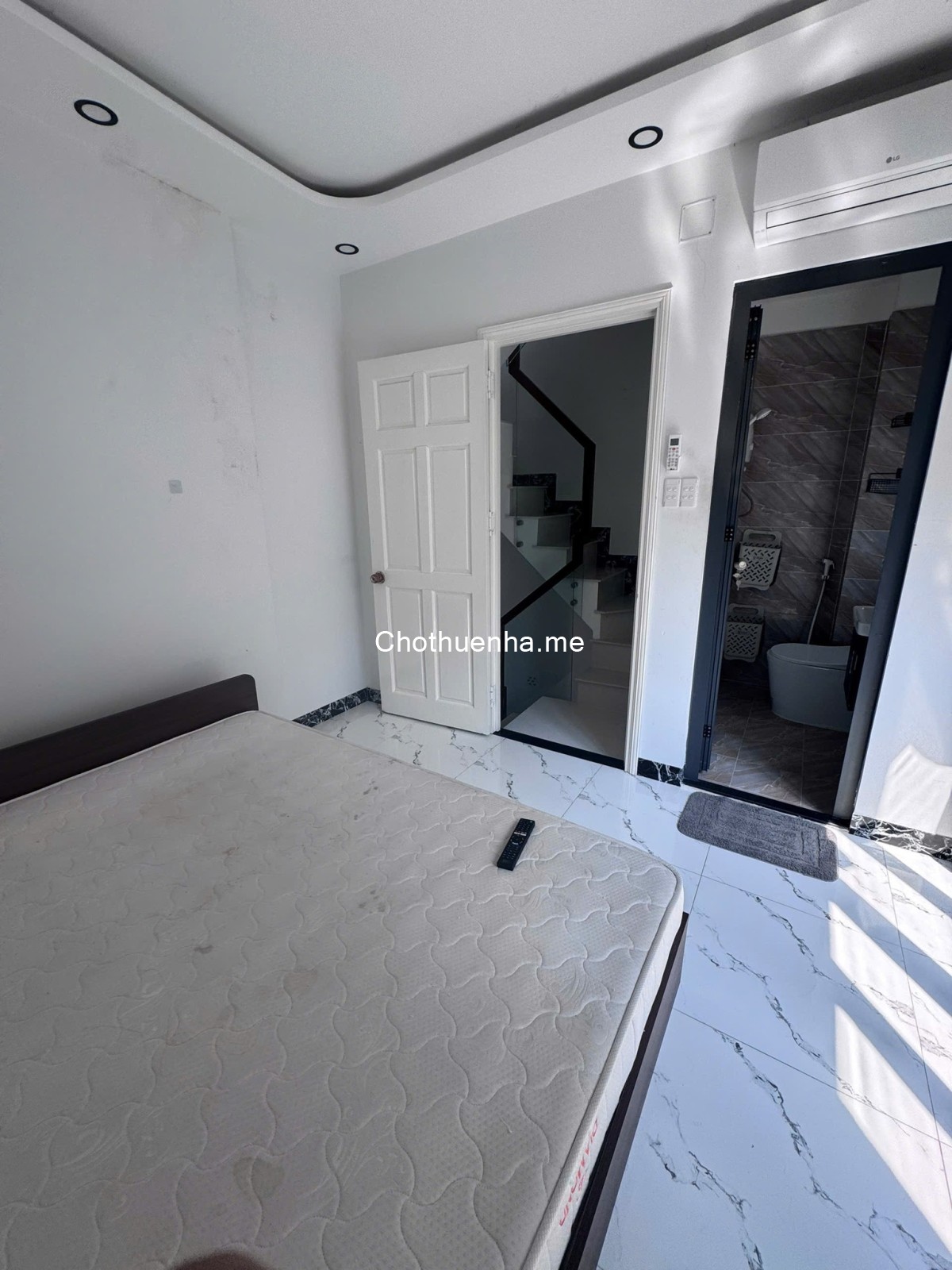 Cho thuê nhà Nguyễn Thượng Hiền – HXH, Bình Thạnh - 2 lầu, 2PN - 10,5 triệu/tháng