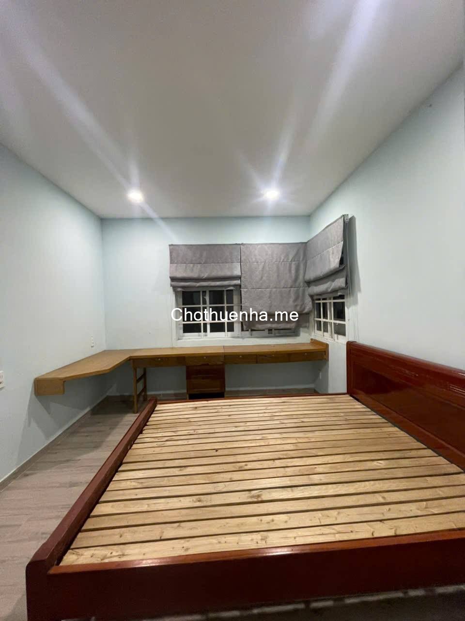 Cho thuê nhà nguyên căn hẻm cụt – Thích Quảng Đức - 3,5×8m, kết cấu 1 trệt 2 lầu