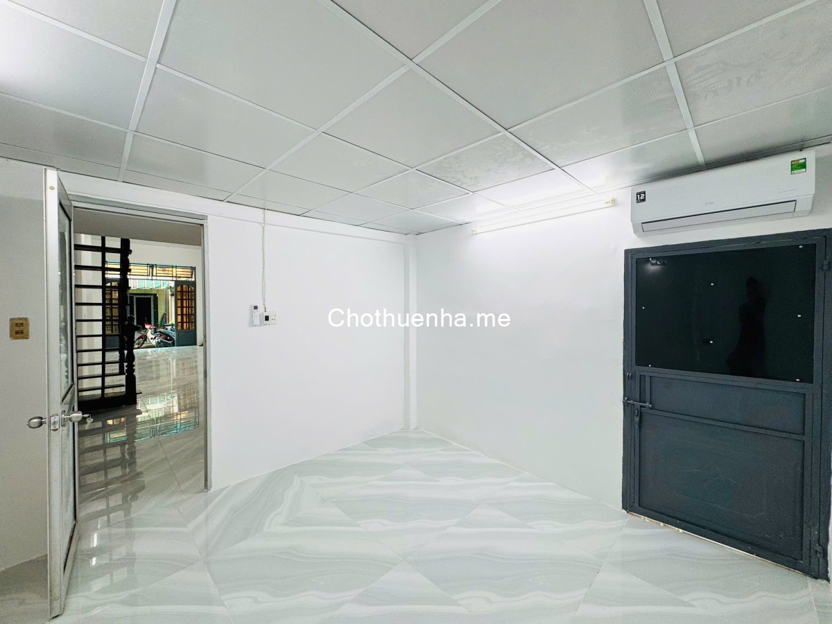 Cho thuê nhà mới – khu VIP Phú Nhuận - Trệt + lửng, 2PN – 2WC