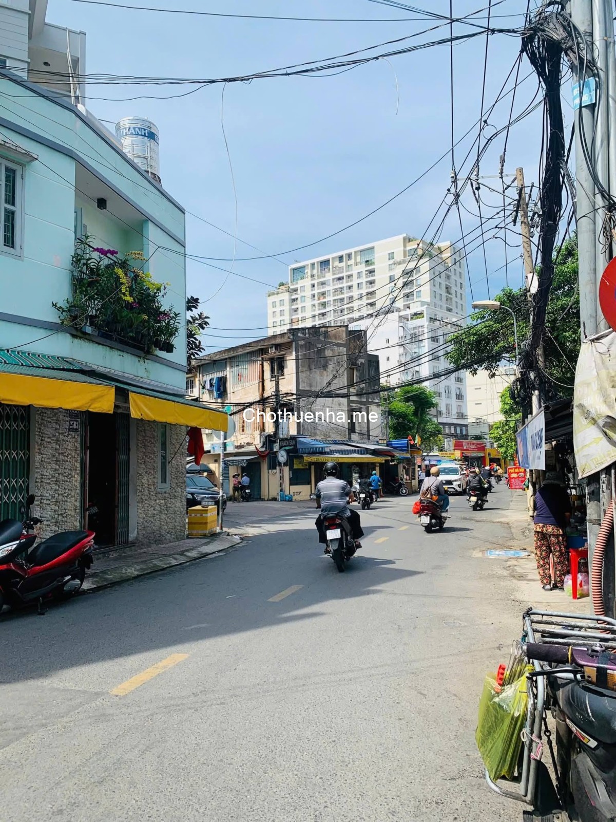 Cho thuê nhà 2 lầu mặt tiền kinh doanh – Nguyễn Văn Đậu, Bình Thạnh