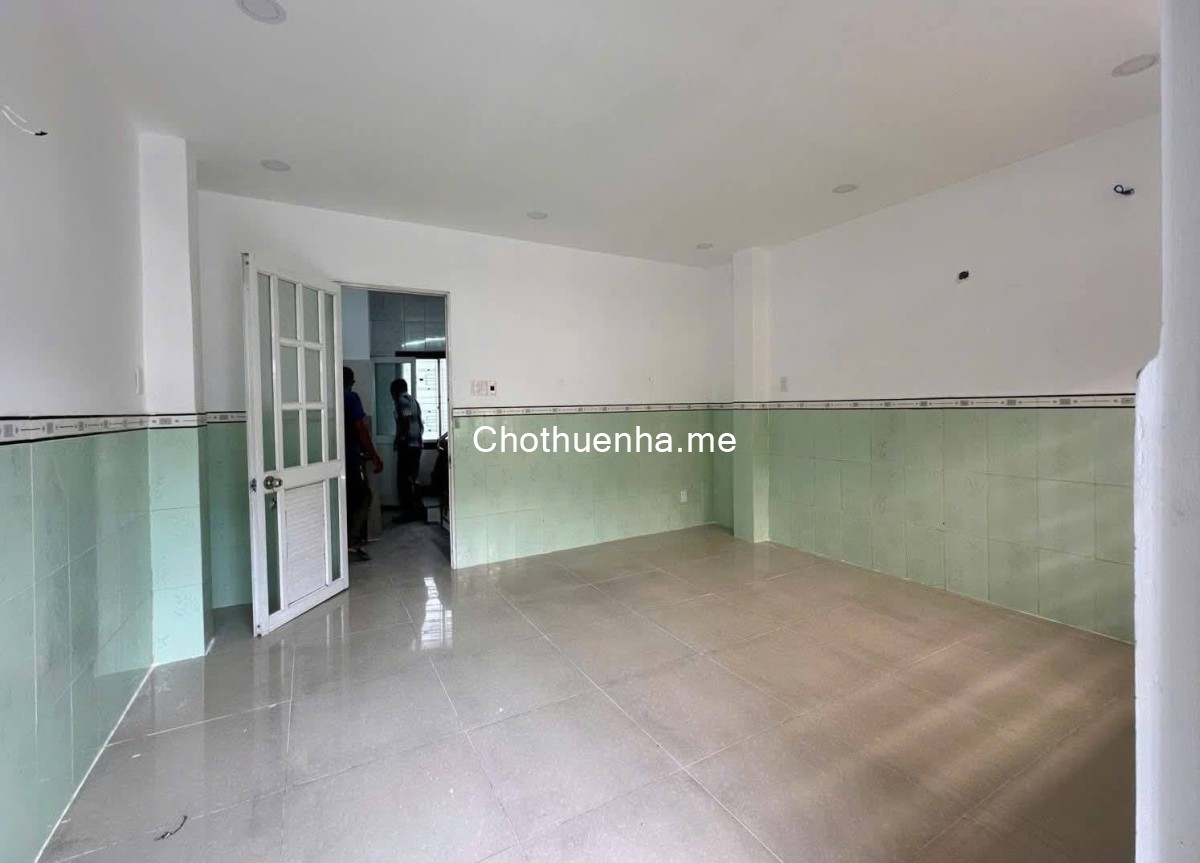 Cho thuê nhà 2 lầu mặt tiền kinh doanh – Nguyễn Văn Đậu, Bình Thạnh