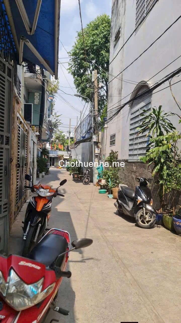 Cho thuê nhà hẻm xe hơi tới nhà Phạm Thế Hiển, Q8, 3,4m×10m trệt hai lầu, 3 phòng, hẻm rộng 5m