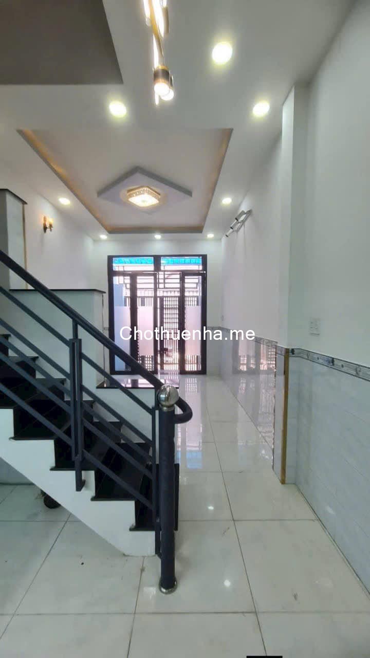 Cho thuê nhà hẻm xe hơi tới nhà Phạm Thế Hiển, Q8, 3,4m×10m trệt hai lầu, 3 phòng, hẻm rộng 5m