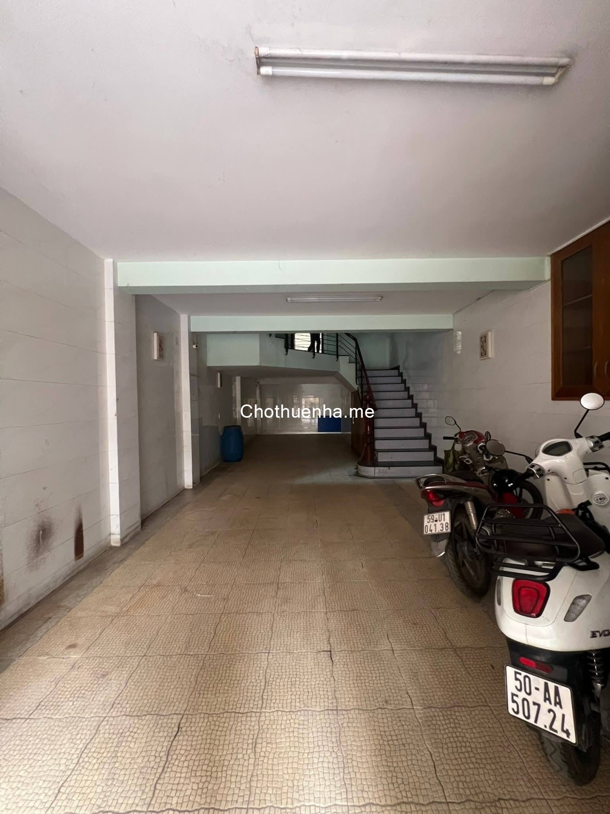 CHO THUÊ VILLA GẦN MT NGUYỄN VĂN KHỐI – CV LÀNG HOA