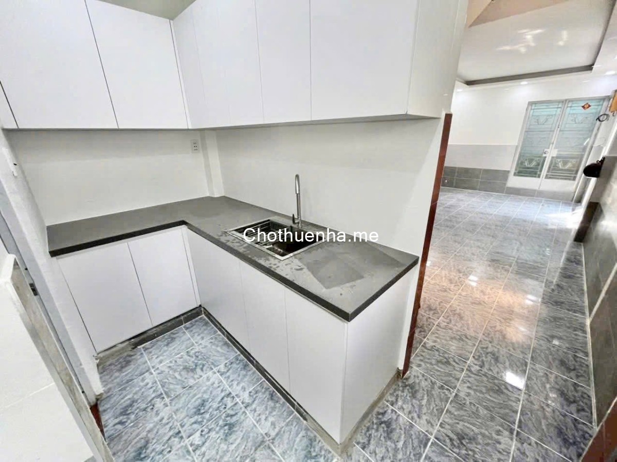 Cho thuê nhà hẻm Ngyễn Văn Công, 1 trệt + 1 lầu, căn góc thoáng mát