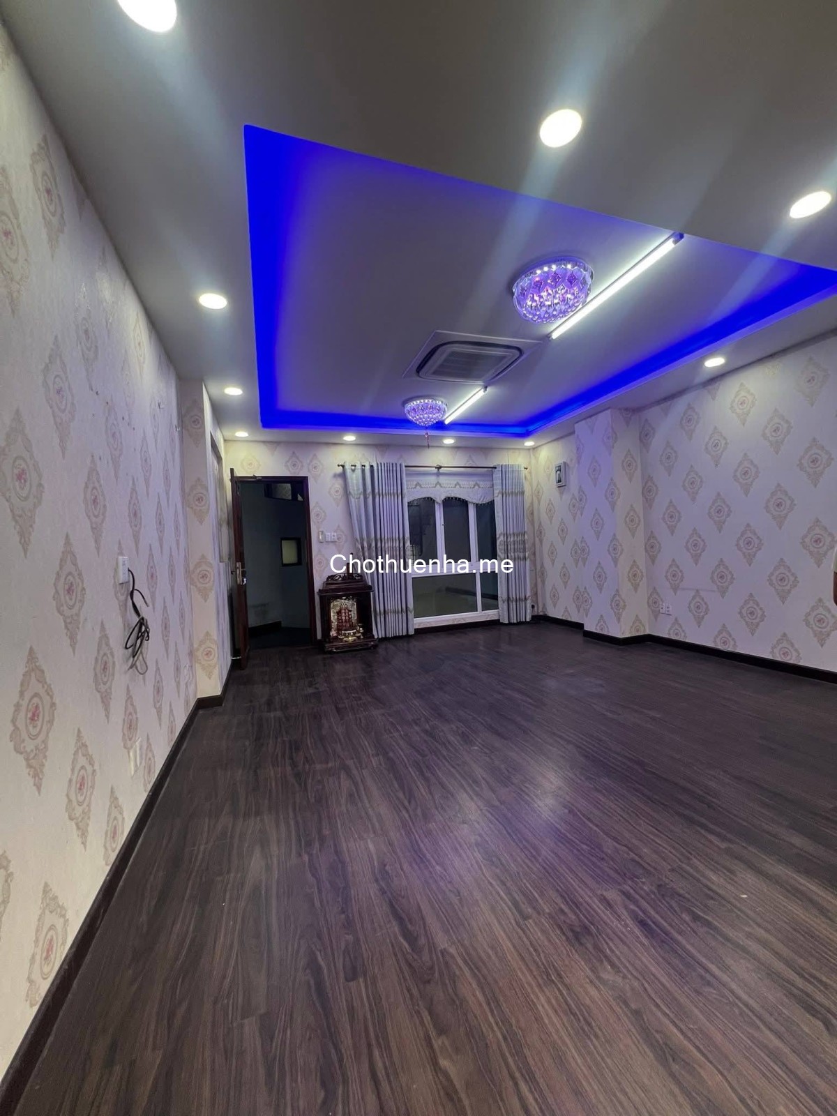 CHO THUÊ VILLA GẦN MT NGUYỄN VĂN KHỐI – CV LÀNG HOA