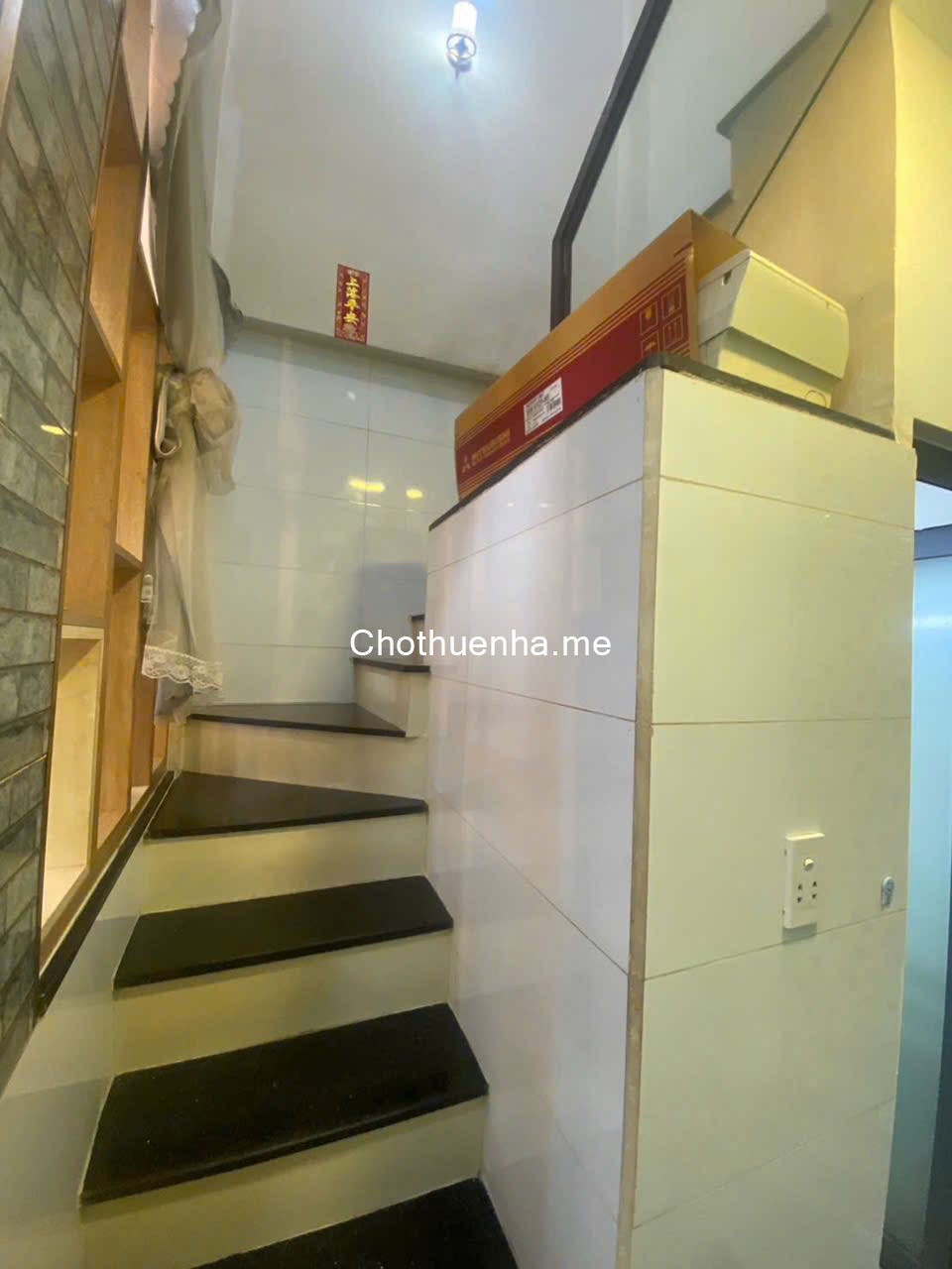 Nhà nguyên căn cho thuê, hẻm thông 4m, đúc 1 trệt + 1 lầu