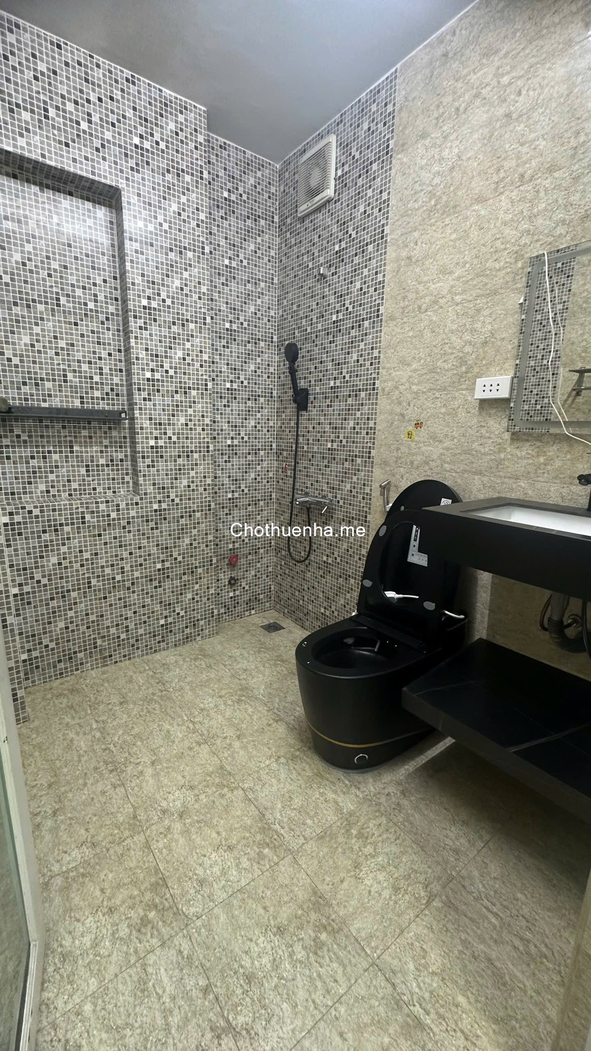 Cho thuê nhà mặt tiền đường 33, KDC Chợ An Dương Vương, Quận 6