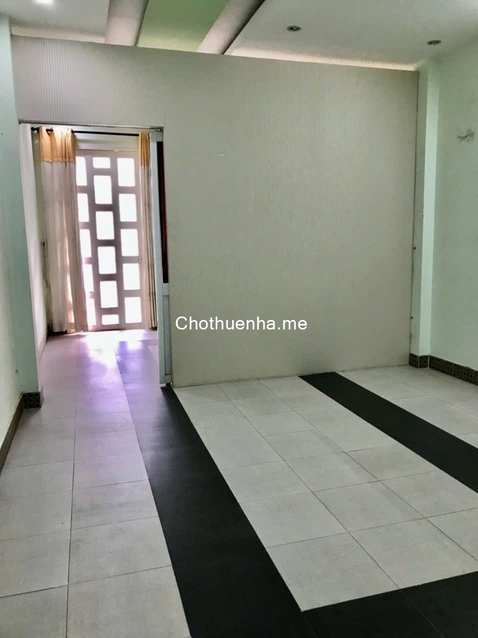 Cho thuê nhà mặt tiền đường số 42 - P.10, Quận 6 | 4PN