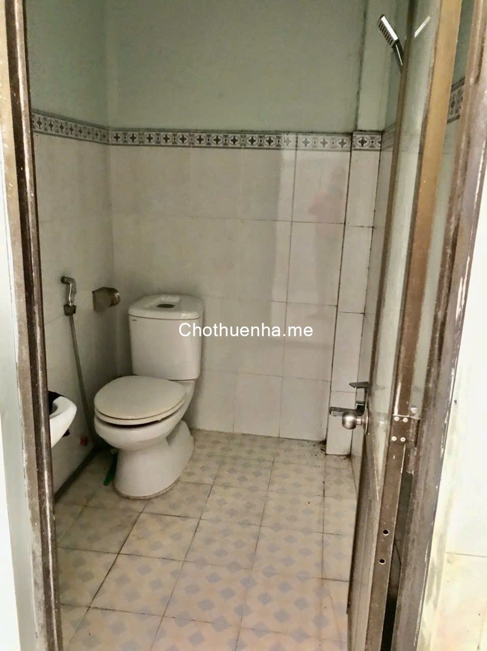 Cho thuê nhà mặt tiền đường số 42 - P.10, Quận 6 | 4PN