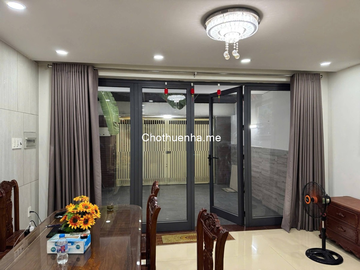 Cho thuê nhà khu ven sông mát mẻ, gần Gigamall, Phạm Văn Đồng