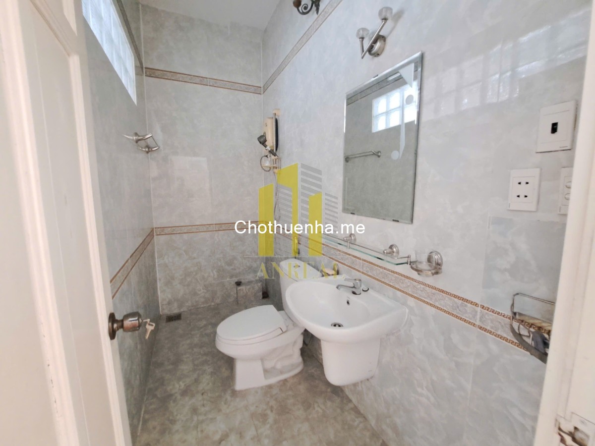 CHO THUÊ BIỆT THỰ TRẦN NÃO 44 TRIỆU - 300M2 5 PHÒNG